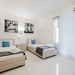 Palm Springs Mellieha By Homely