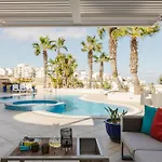 Villa Palm Springs Mellieha By Homely Ix-Xaghra ta' Barra
