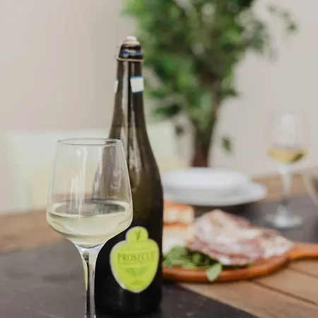 فيلة Palm Springs Mellieha By Homely