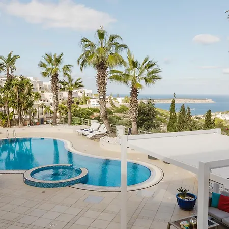 Palm Springs Mellieha By Homely *