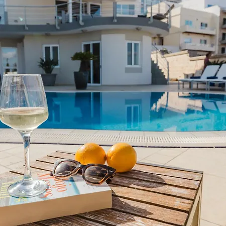 Palm Springs Mellieha By Homely Villa Ix-Xaghra ta' Barra