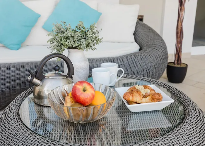 Palm Springs Mellieha By Homely Villa Ix-Xaghra ta' Barra