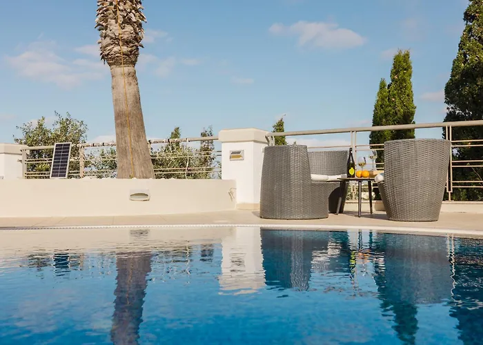 Palm Springs Mellieha By Homely Ix-Xaghra ta' Barra